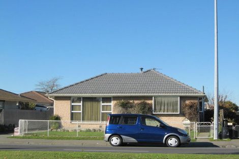 Photo of property in 768 Main North Road, Belfast, Christchurch, 8051