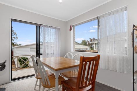 Photo of property in 27 Macloughlin Drive, Te Puke, 3119