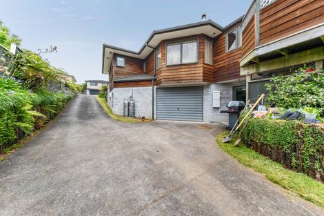 Photo of property in 10 Saint Ives Grove, Whalers Gate, New Plymouth, 4310