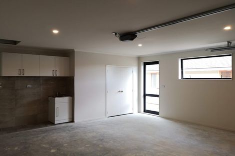 Photo of property in 1 Sujuan Close, Cambridge, 3434