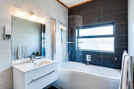 Photo of property in 177 Kennedy Road, Marewa, Napier, 4110