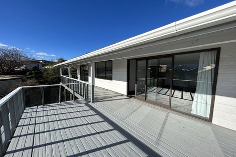 Photo of property in 71 Manuka Crescent, Wanaka, 9305