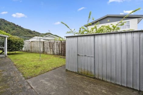 Photo of property in 7 Laredo Grove, Totara Park, Upper Hutt, 5018