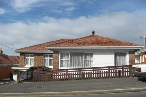 Photo of property in 93 Middleton Road, Kew, Dunedin, 9012