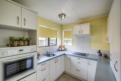 Photo of property in 1/802 Victoria Street, Parkvale, Hastings, 4122