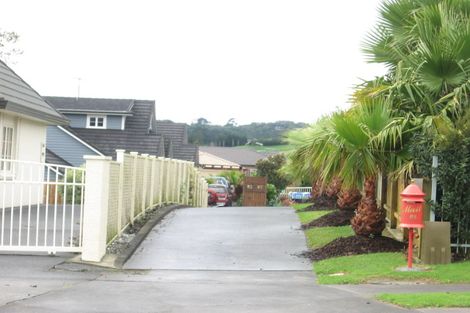 Photo of property in 85 Wairere Road, The Gardens, Auckland, 2105