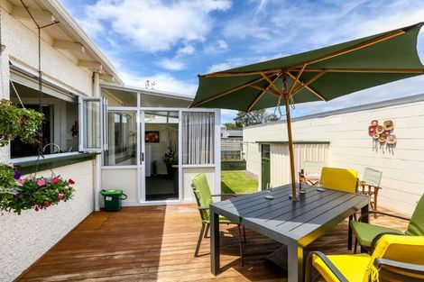 Photo of property in 8 Norman Street, Lower Vogeltown, New Plymouth, 4310