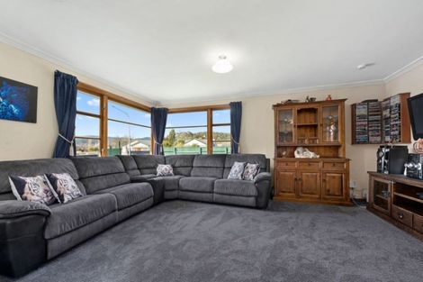 Photo of property in 255 Fergusson Drive, Heretaunga, Upper Hutt, 5018