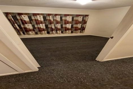 Photo of property in 2/100 Cargill Street, Papakura, 2110