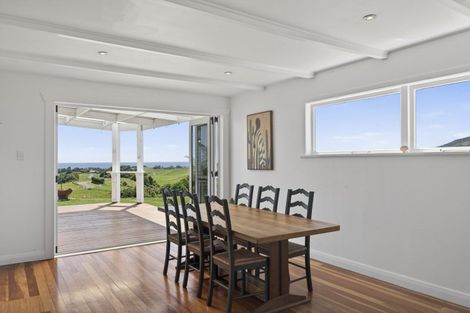 Photo of property in 207 Upper Pitone Road, Pitone, New Plymouth, 4374