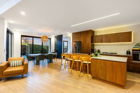 Photo of property in 16 Tuatini Place, Long Bay, Auckland, 0630