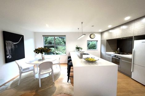 Photo of property in 44 Saddleback Grove, Karori, Wellington, 6012