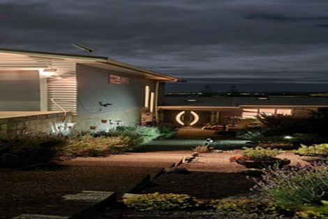 Photo of property in 11 Fenton Terrace, Cockle Bay, Auckland, 2014