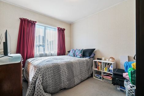 Photo of property in 44 Burundi Avenue, Clendon Park, Auckland, 2103