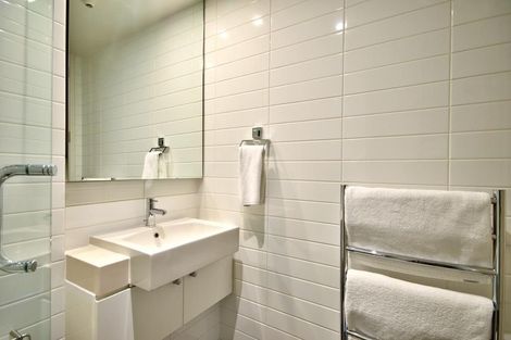 Photo of property in The Beeches Apartments, 7/60 Hallenstein Street, Queenstown, 9300