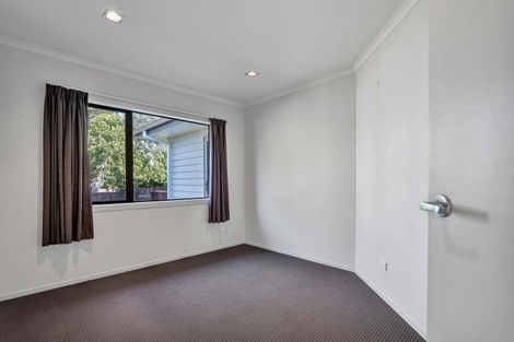 Photo of property in 40 Montague Grove, Stratford, 4332