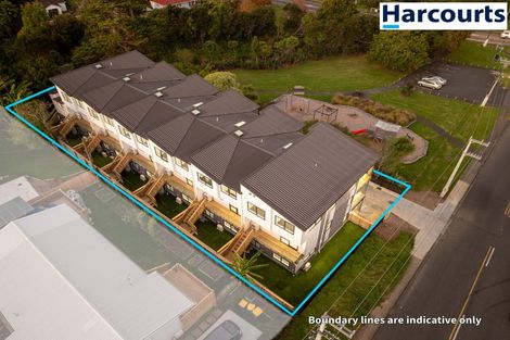 Photo of property in 1/7 Glen Road, Ranui, Auckland, 0612