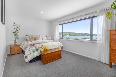 Photo of property in 2 Ihakara Arthur Lane, Aotea, Porirua, 5024