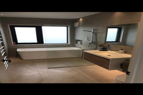 Photo of property in 3 Westbourne Road, Murrays Bay, Auckland, 0630