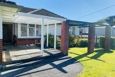 Photo of property in 50 Gillespies Road, Birchville, Upper Hutt, 5018