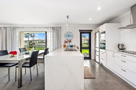 Photo of property in 10 Watch Lane, Waipu, 0510