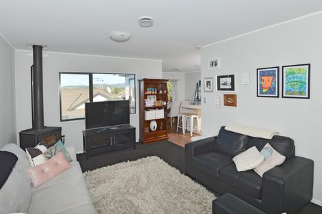 Photo of property in 37 Ridgeway Drive, Te Kamo, Whangarei, 0112