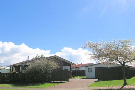 Photo of property in 2 Baxter Place, Owhata, Rotorua, 3010