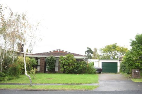Photo of property in 17 Pooley Street, Pakuranga Heights, Auckland, 2010