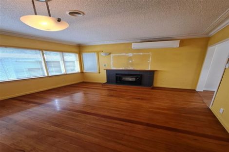 Photo of property in 254 Dominion Road, Red Hill, Papakura, 2110