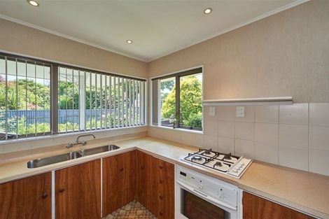 Photo of property in 100 Maxwells Line, Awapuni, Palmerston North, 4412