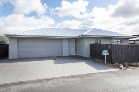 Photo of property in 3 Fredrica Lane, Heathcote Valley, Christchurch, 8022
