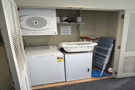 Photo of property in 209/136 Marine Parade, Mount Maunganui, 3116