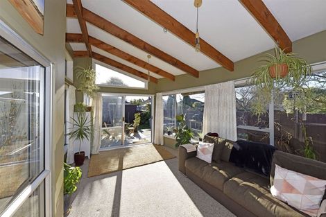 Photo of property in 56 Effingham Street, North New Brighton, Christchurch, 8083