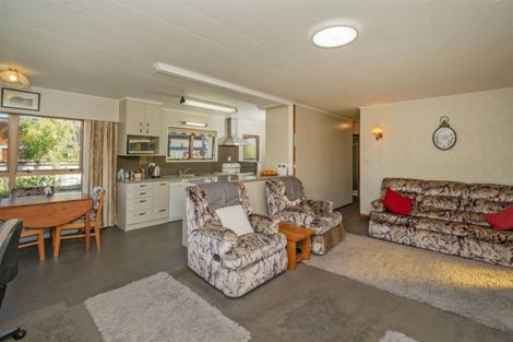 Photo of property in 33 Cook Drive, Whitianga, 3510