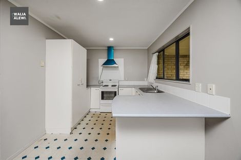 Photo of property in 34 Liddesdale Place, Papakura, 2110