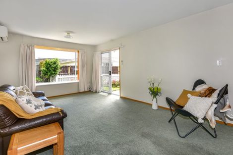 Photo of property in 4/7 Dilworth Street, Riccarton, Christchurch, 8011