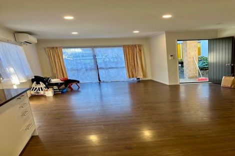 Photo of property in 7 Chip Grove, Sunnyhills, Auckland, 2010