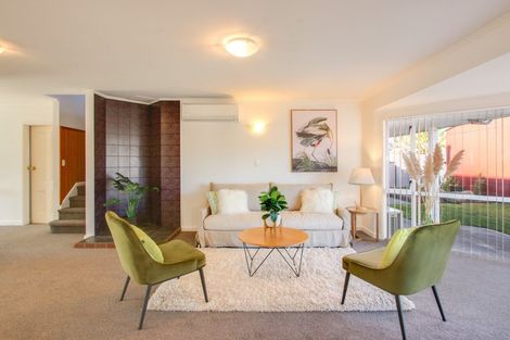 Photo of property in 136 Auckland Road, Greenmeadows, Napier, 4112