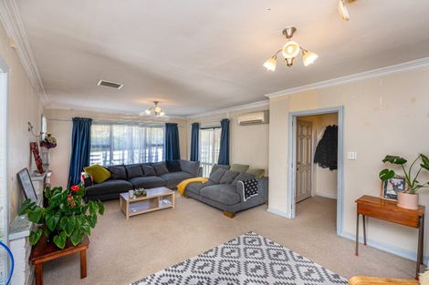 Photo of property in 14 Wi Pere Street, Manakau, Levin, 5573