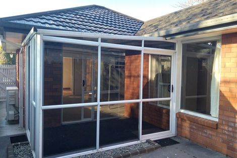 Photo of property in 1/4 Solway Avenue, Ilam, Christchurch, 8041