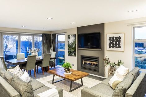 Photo of property in 20 Rushden Rise, Westmorland, Christchurch, 8025