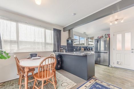 Photo of property in 2/5 Roto Street, Tahunanui, Nelson, 7011