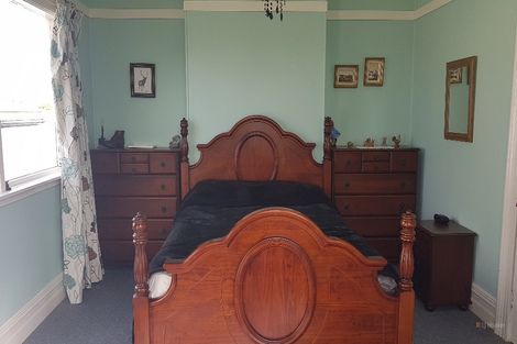 Photo of property in 15 Coronation Street, Waimate, 7924