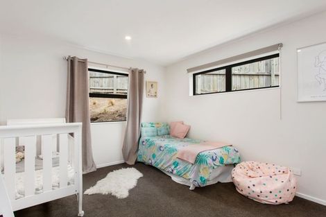 Photo of property in 1 Vista Place, Huntsbury, Christchurch, 8022