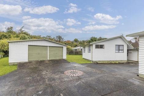 Photo of property in 12 Morgan Place, Tawa, Wellington, 5028