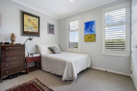 Photo of property in 49 Lakeside Terrace, Omokoroa, 3114