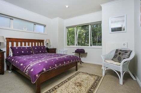 Photo of property in 41c Seaview Avenue, Northcote, Auckland, 0627