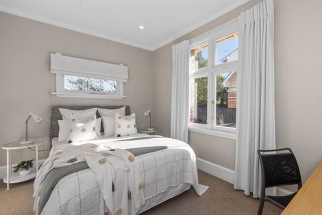 Photo of property in 7 Avenue Road, Greenmeadows, Napier, 4112