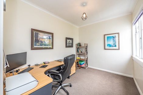 Photo of property in 8a Bristow Street, Saint Johns Hill, Whanganui, 4501