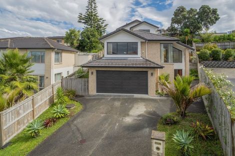 Photo of property in 5 Bangla Place, Massey, Auckland, 0614